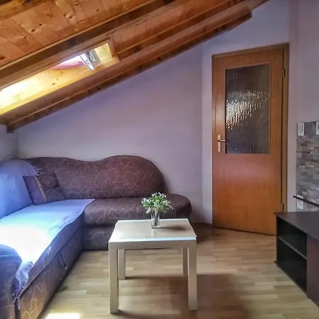 Lejlighed 3 Bedroom House Split