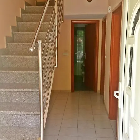 3 Bedroom House Lejlighed Split