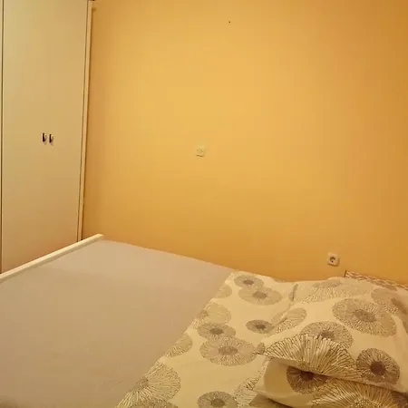 3 Bedroom House Split